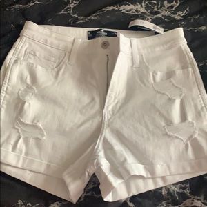 Hollister white high rise 3” shorts